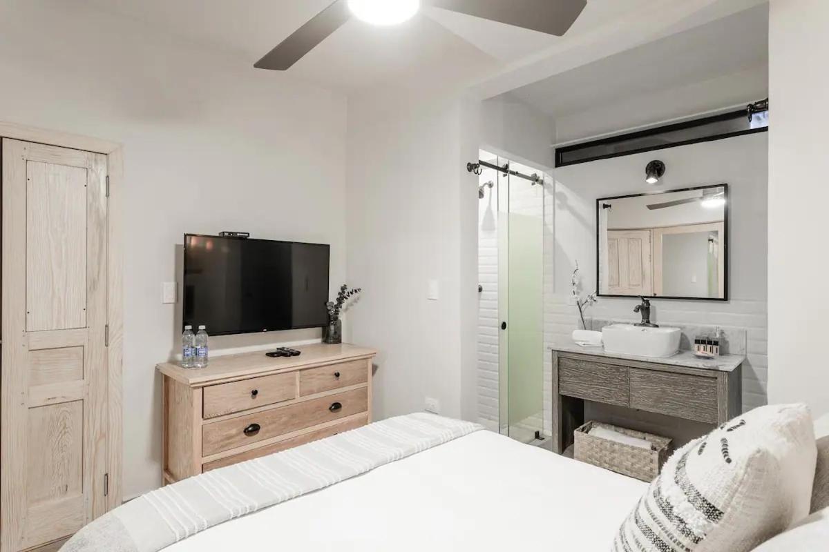Casa Pandurata Luxury Apartments In Centro, 산미겔데아옌데 객실 사진
